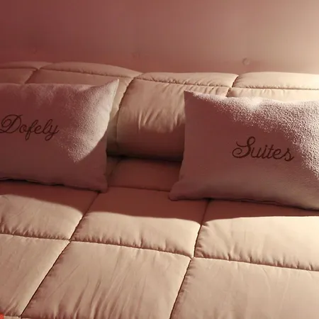 Dofely - Tritone 펜션 *